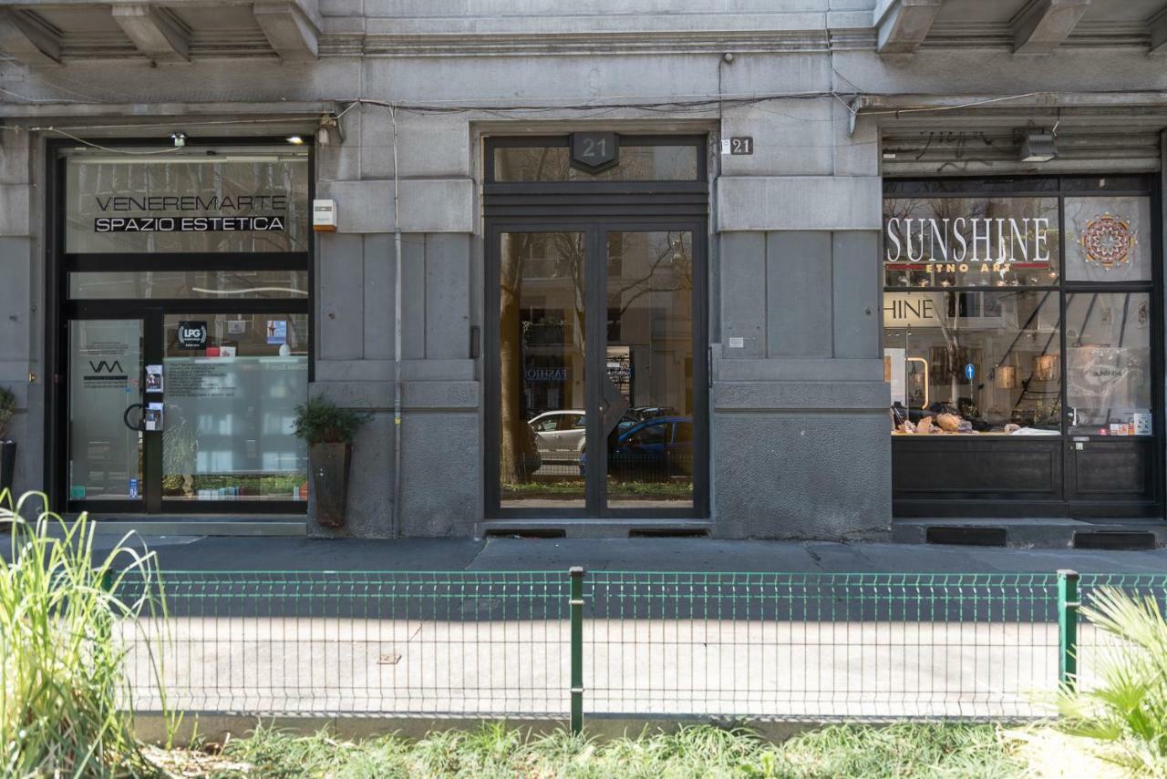 Castel Morrone Apartment มิลาน ภายนอก รูปภาพ